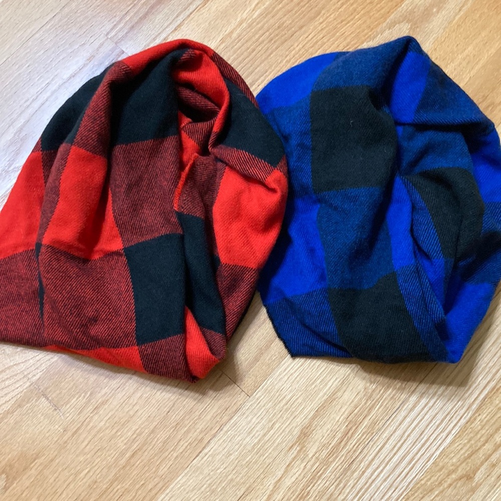 Lot of 2 buffalo plaid infinity scarves